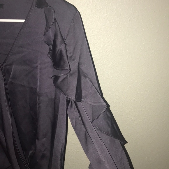 NWT size M pewter color women’s top - Picture 4 of 5